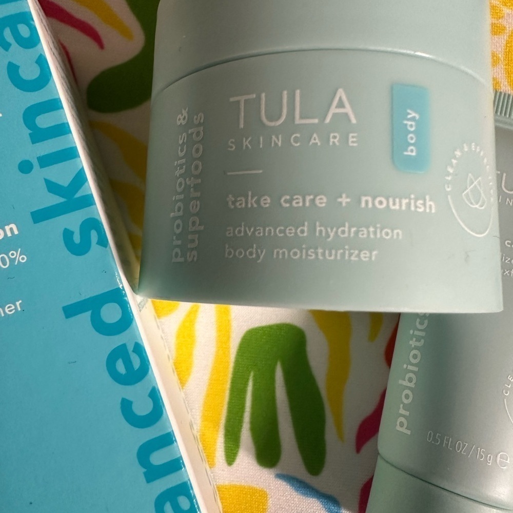 Tula Deluxe Mini Set - Picture 2 of 4